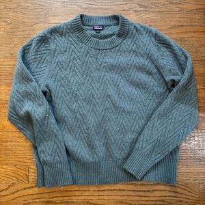 Patagonia Recycled Wool Crewneck Sweater Chevron Cable Nouveau Green L EUC